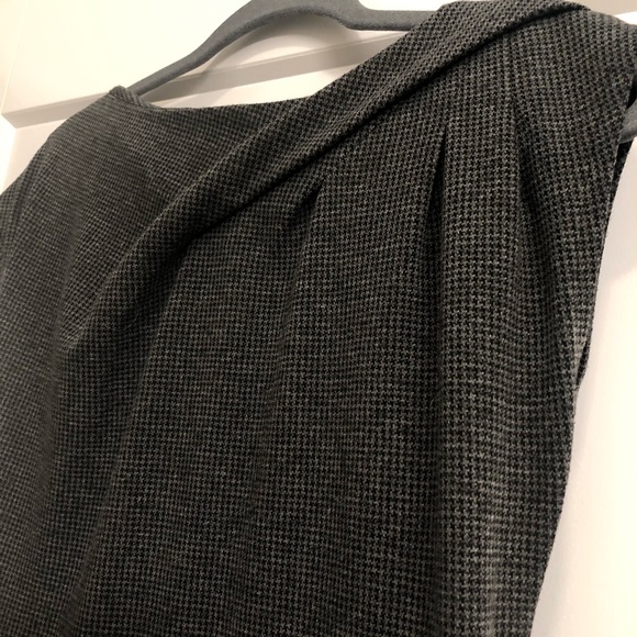 Esprit casual elegant and stylish stretchy dress with a lining. - Picture 2 of 8